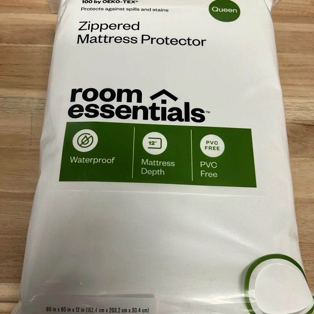 QUEEN Mattress Zippered Protector Waterproof, 12